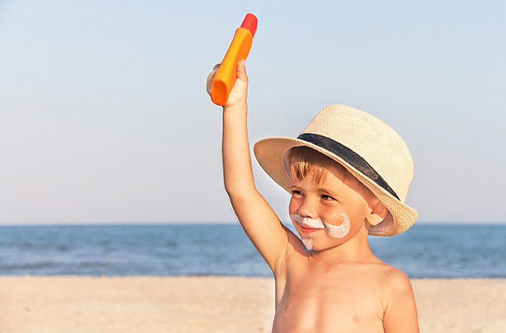 What Ingredients to Avoid in Sunscreen for Your Baby