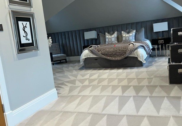 Maintaining Your Floors with Ease: Benefits of Top-Rated Carpet Cleaners