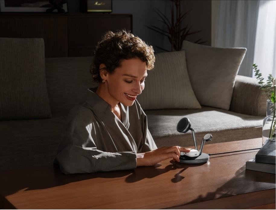 What Determines Charging Speed on a Wireless Charger?